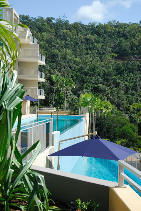 Azure Sea Whitsunday Resort - Tourism Caloundra 4