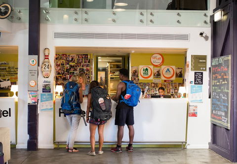 Sydney Railway Square YHA - Hostel - Tourism Caloundra 3