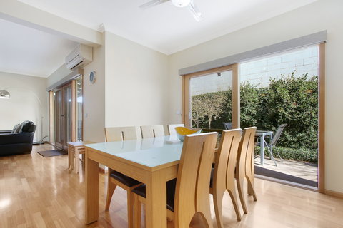 Apartments On Church - Unit 7 - Tourism Caloundra 1