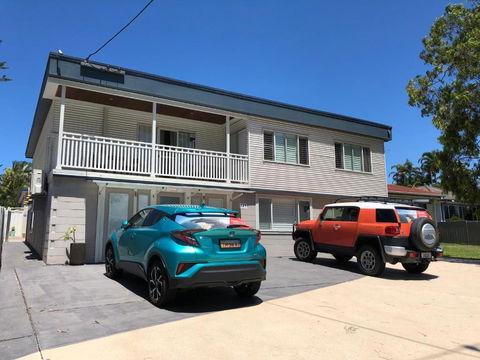 Beach & Bay Holiday House - Tourism Caloundra 4
