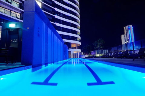 Oracle Broadbeach Apartments - Tourism Caloundra 3