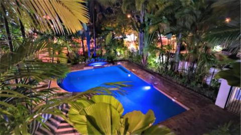 Taste Of The Tropics - Tourism Caloundra 3