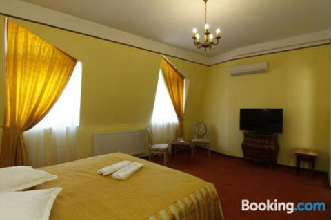 Mole Creek Lodge - Tourism Caloundra 6