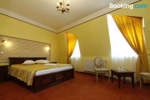 Mole Creek Lodge - Tourism Caloundra 3