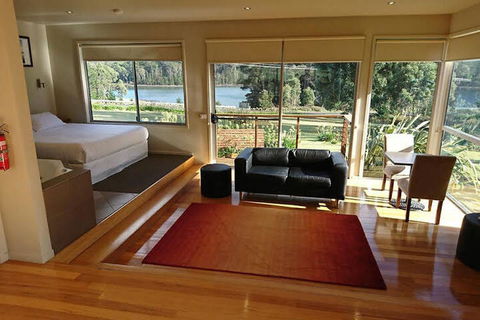 The Mussel Boys - Tourism Caloundra 5