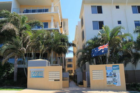 Regent Place Apartments - Tourism Caloundra 2