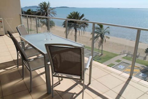 Regent Place Apartments - Tourism Caloundra 0