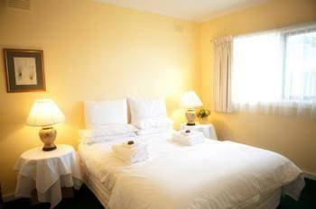 Campaspe Country House Hotel - Tourism Caloundra 0