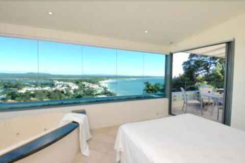 No 1 In Hastings Street - Tourism Caloundra 6