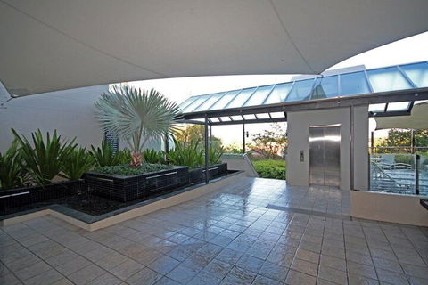 No 1 In Hastings Street - Tourism Caloundra 2