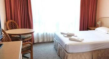 The Barkley Inn - Tourism Caloundra 0