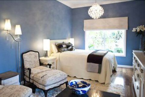 Rose Garden On Church BnB - Tourism Caloundra 4
