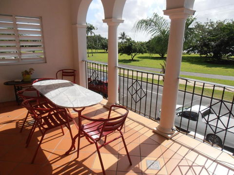 Floriana Villas - Tourism Caloundra 1