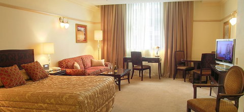 Royal Albert Hotel - Tourism Caloundra 3