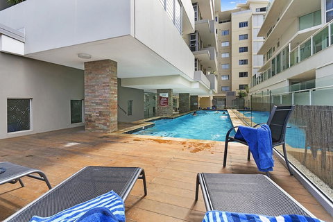 Redvue Apartments - Tourism Caloundra 0