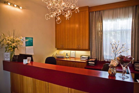 Abbotsleigh Motor Inn - Tourism Caloundra 3