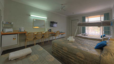 Alluna Motel - Tourism Caloundra 3
