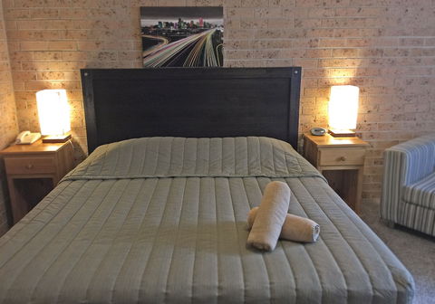 White Lanterns Motel - Tourism Caloundra 6