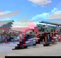 Hume Inn Motel - Tourism Caloundra