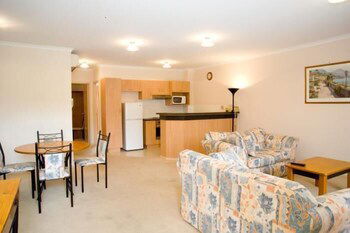 The Grand Apartments North Adelaide - Tourism Caloundra 0