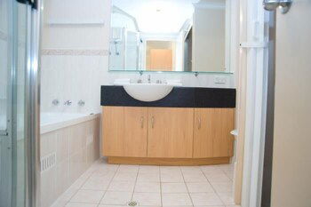 The Grand Apartments North Adelaide - Tourism Caloundra 5