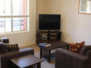 The Grand Apartments North Adelaide - Tourism Caloundra 6