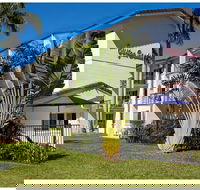 Clifton Sands Holiday Apartments