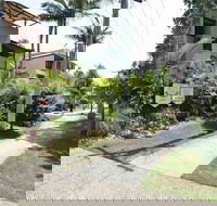 Bermuda Villas - Tourism Caloundra