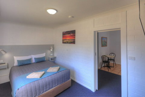 Glen Innes Motel - Tourism Caloundra 7