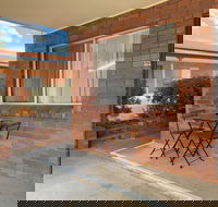 Peter Allen Motor Inn - Tourism Caloundra