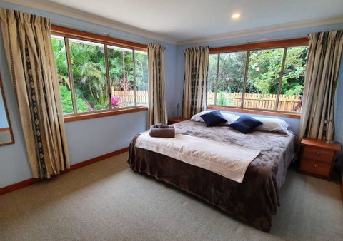 Artisan Spa Views - Tourism Caloundra 5