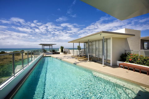 White Shells Luxury Apartments - Tourism Caloundra 3