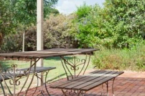 Saltaire Cottages - Tourism Caloundra 7
