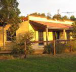 Dees Villa Bed  Breakfast - Tourism Caloundra