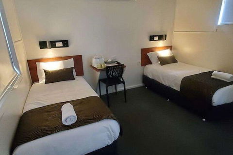 Hi-Way Motel Grafton - Tourism Caloundra 4