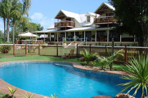 Clarence River Bed & Breakfast - Tourism Caloundra 2