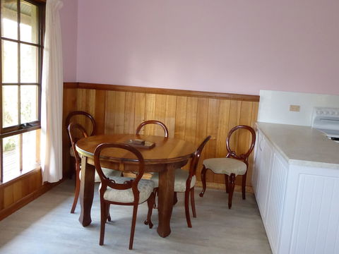 Platypus Park Country Retreat - Tourism Caloundra 5