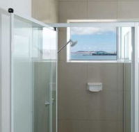 Bay 10 Accommodation - Tourism Caloundra