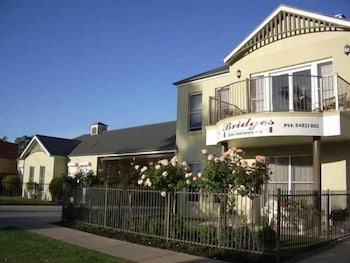 Bridges On Meninya Motel & Apartments - Tourism Caloundra 1