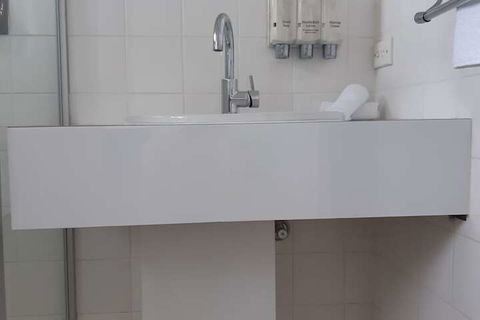 Chaparral Motel - Tourism Caloundra 6