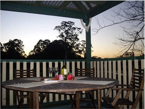 Brilex Park B & B - Tourism Caloundra 4