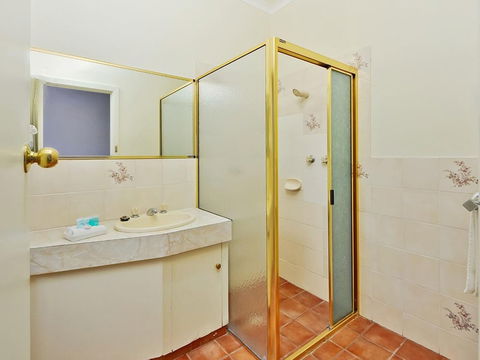 Mount Gambier International Motel - Tourism Caloundra 4