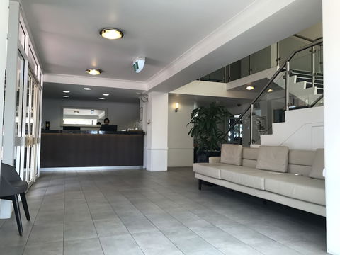 CKS Sydney Airport Hotel - Tourism Caloundra 2