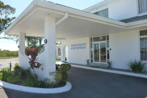 Blue Pacific Motel Swansea - Tourism Caloundra 0