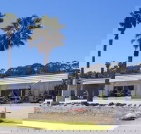 Dog Rock Motel - Tourism Caloundra