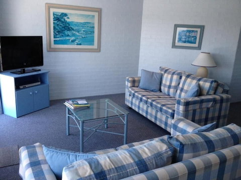 Breakers Apartments Mollymook - Tourism Caloundra 5
