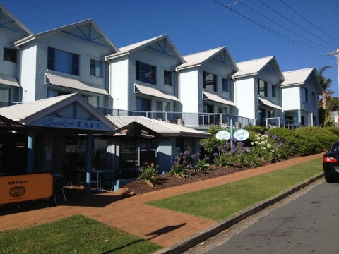 Breakers Apartments Mollymook - Tourism Caloundra 1