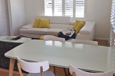 Yarra Glen Racecourse Apartments - Tourism Caloundra 6