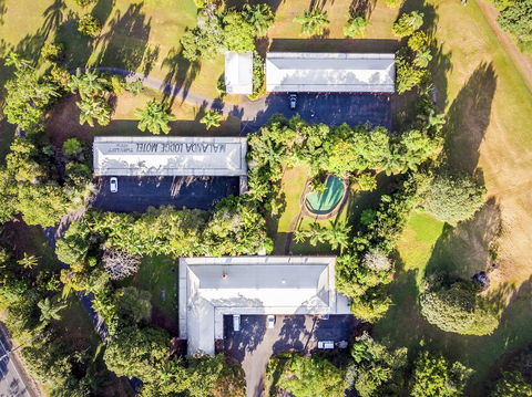 Malanda Lodge Motel - Tourism Caloundra 1