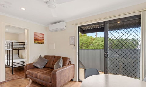 Discovery Parks â€“ Adelaide Beachfront - Tourism Caloundra 3